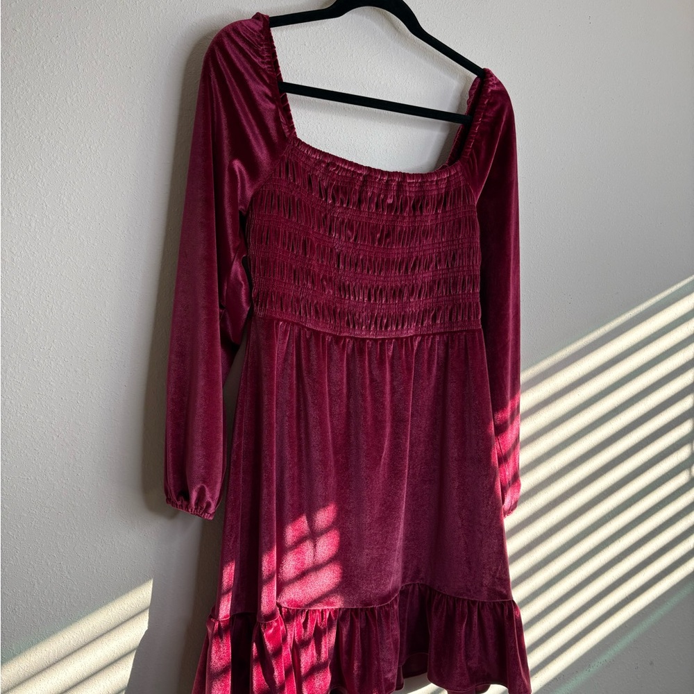 LC Lauren Conrad Velvet Dress in Rich Pink - Picture 3 of 4
